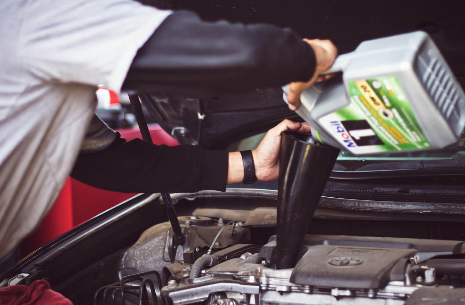 How to Inspect Your Car’s Undercarriage Like a Pro